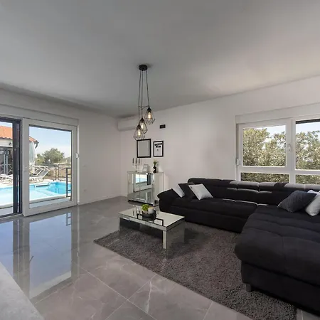 Villa Loto * Posedarje